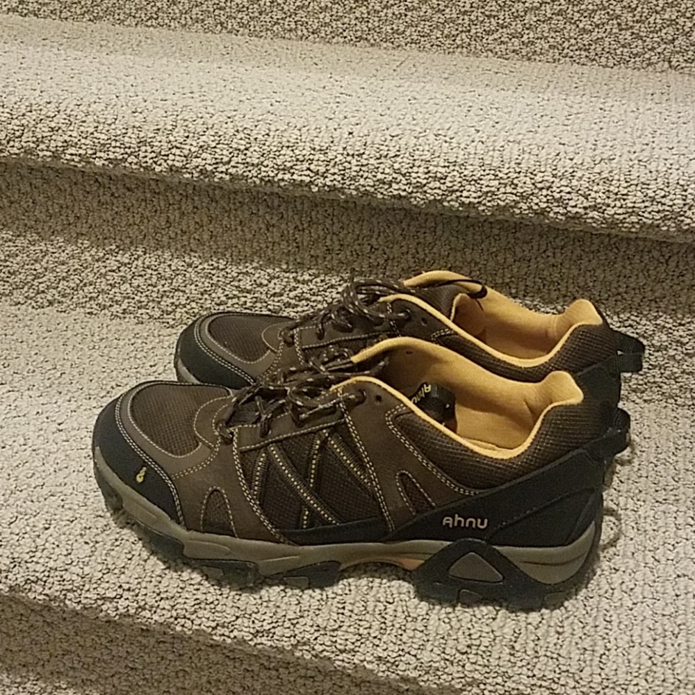 Hiking boots-Just in time for Fall and Winter!!
